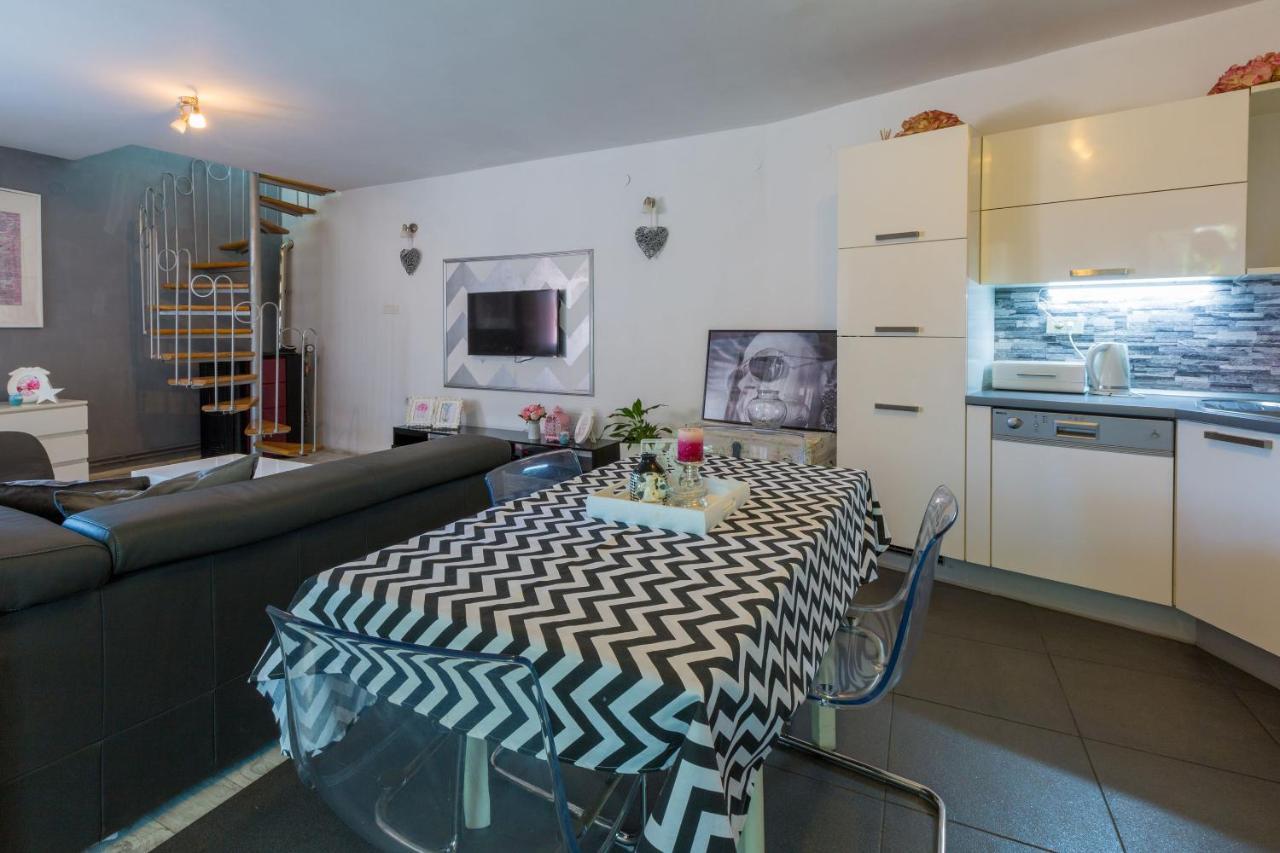 Apartments Kalla Crikvenica Zewnętrze zdjęcie